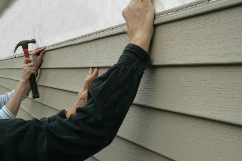 Vinyl Siding Repair Image 9